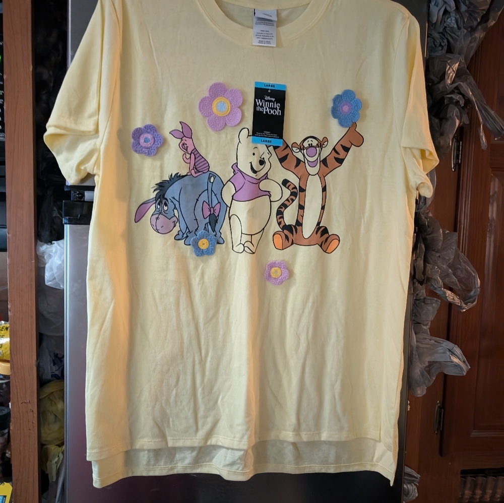 Disney Winnie the Pooh Yellow Women's Tee